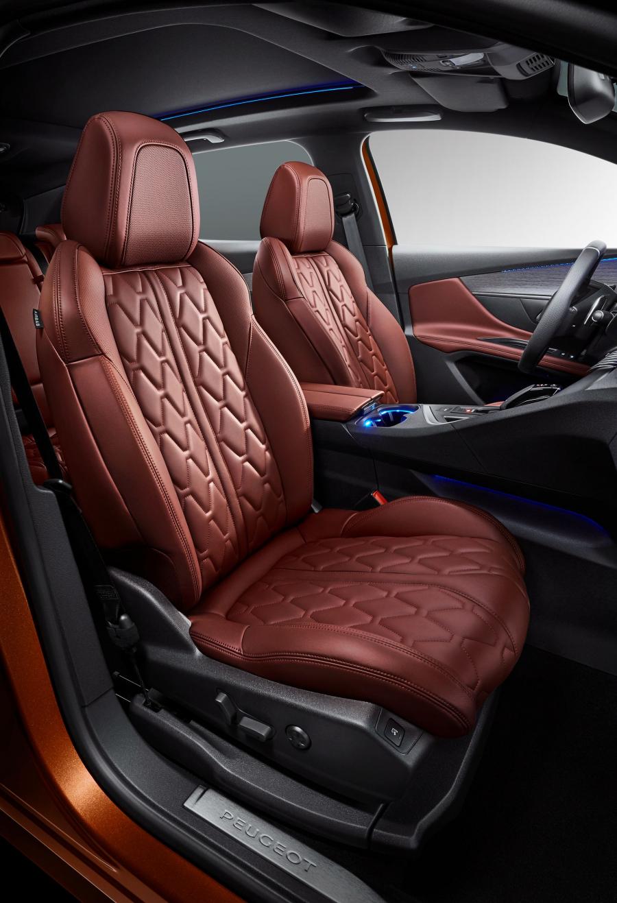 Интерьер Peugeot 4008 GT 2016 года  (CN) (фото 8 из 18)
